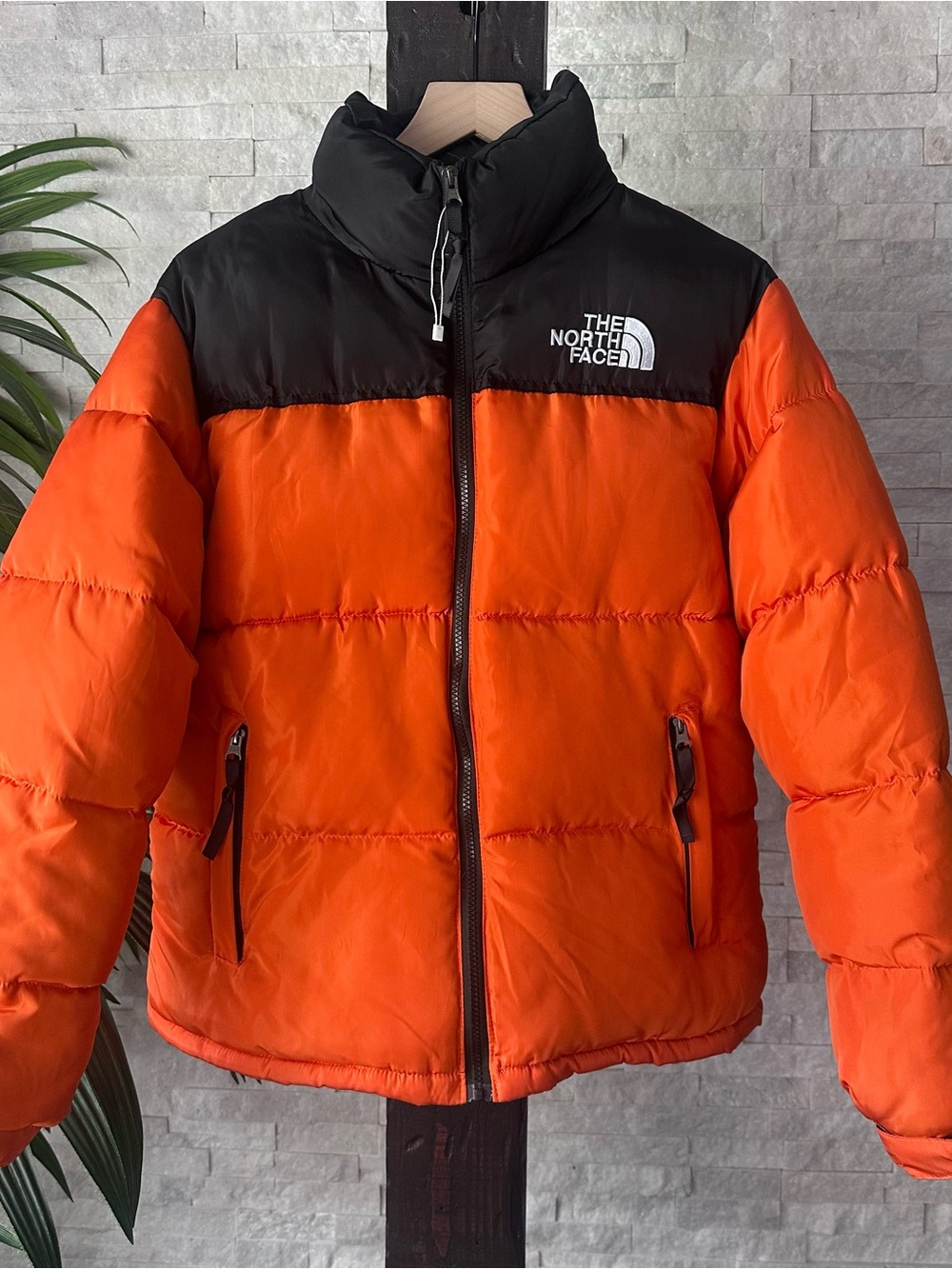 The North Face Orange and Black Retro 700 Down Fill Nuptse Puffer Jacket Size M - Picture 2 of 12